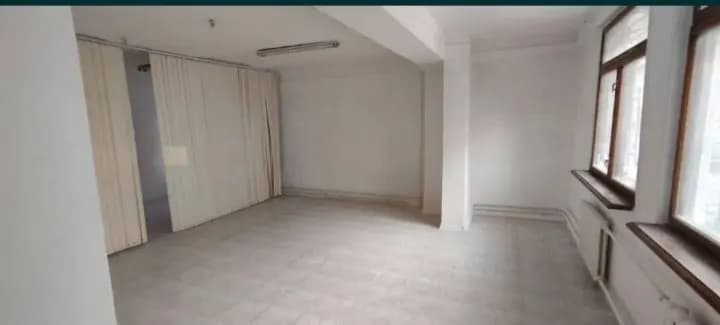 Non-residential premises for sale for any business