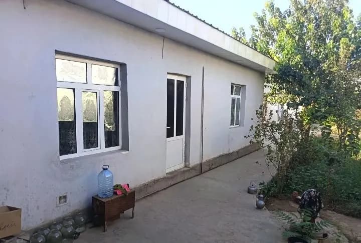 Uy продается 5 xonali
