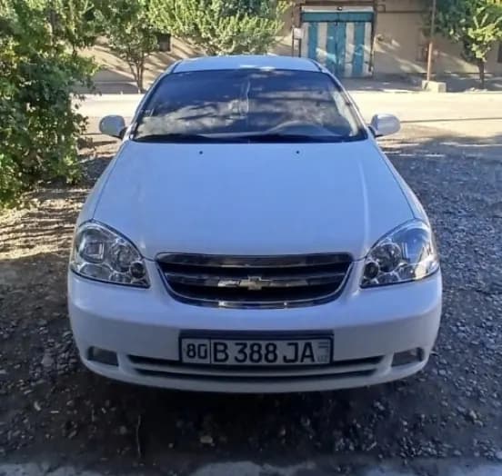 Lacetti for sale 2013