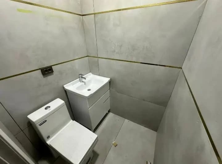 75 m^2 noturar joy sotiladi, Mirobod tumani