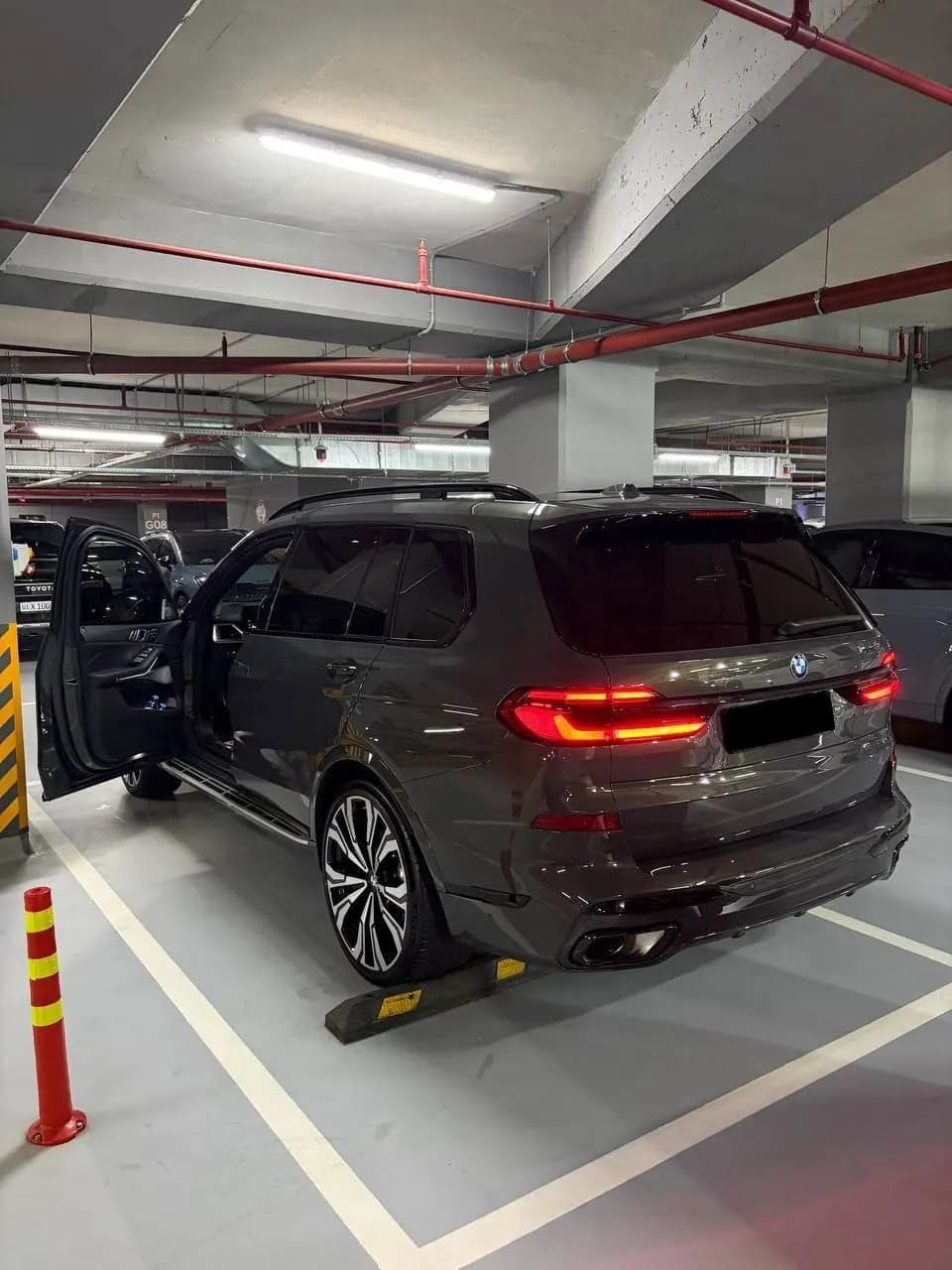 This BMW X7 xDrive40i FULL is now on sale.