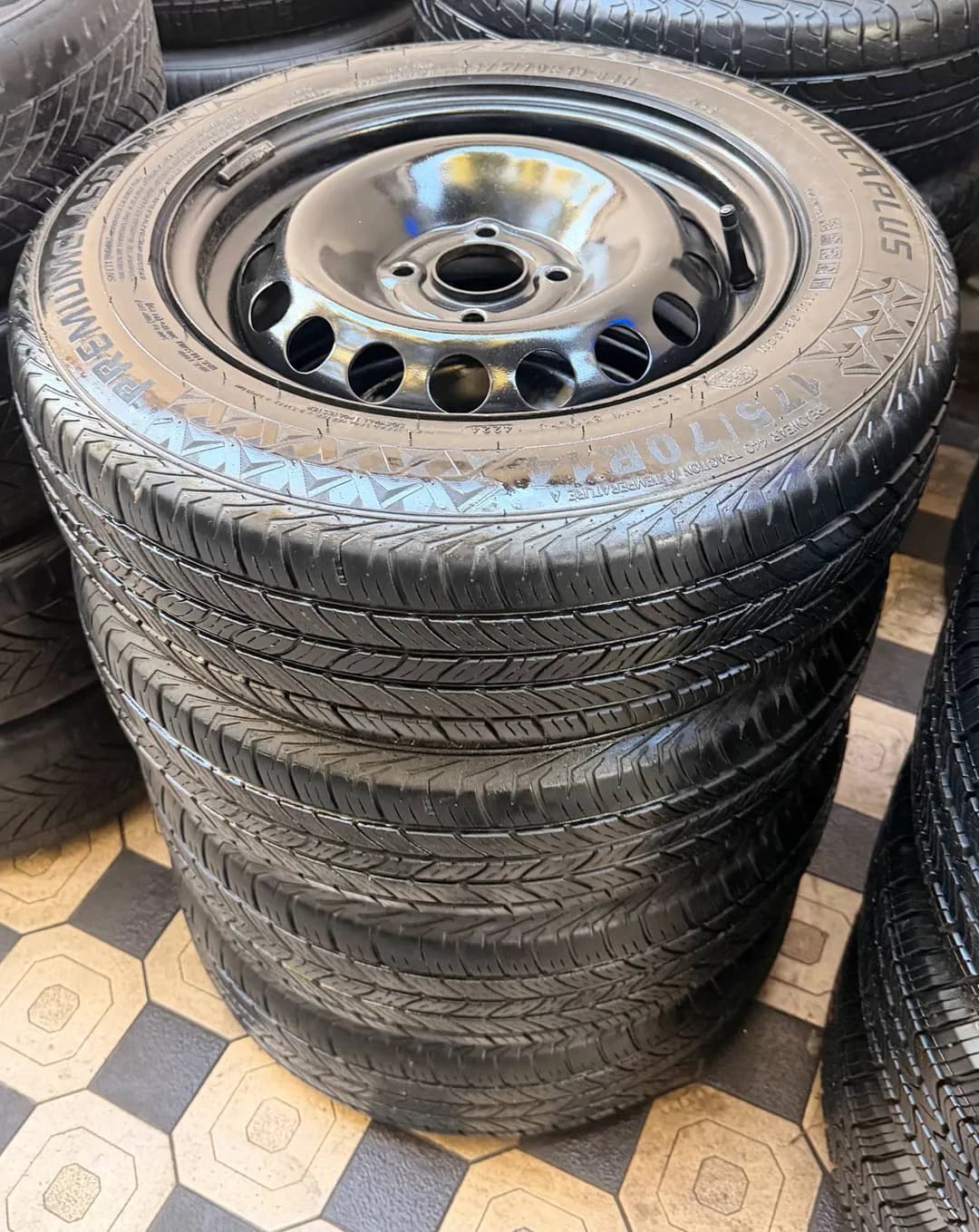 R14/175/70 Formula Balon GM Cobalt Disc Balon Hoalt is ideal