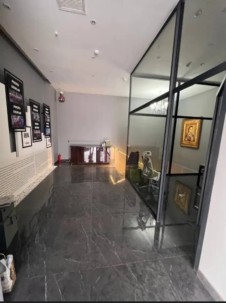 Shaykhontohur district 155 m^2 space for sale