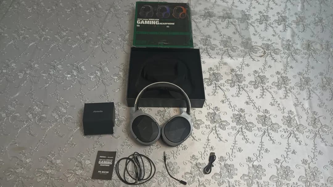 Maiku series wireless gaming headphone