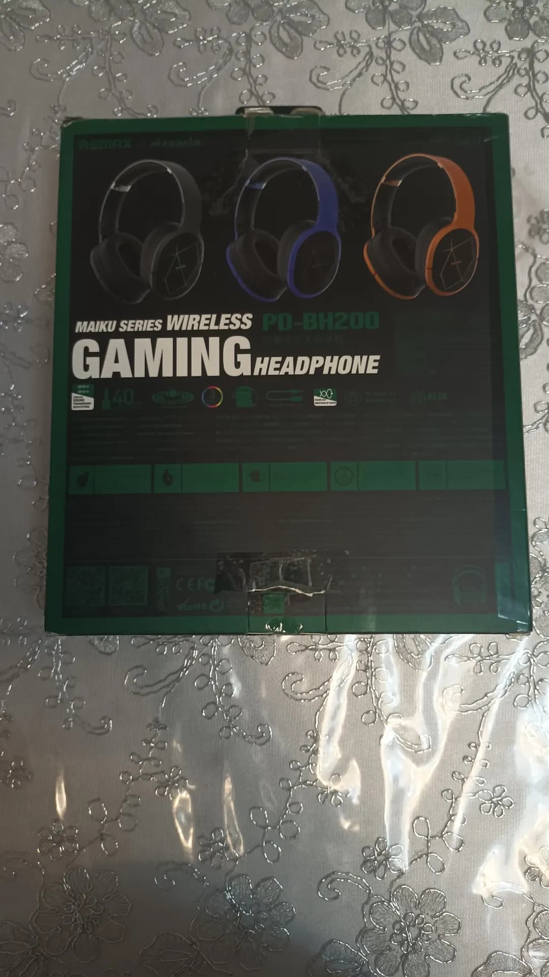 Maiku series wireless gaming headphone