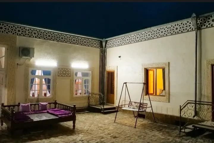 Hotel v arendu sdaetsya plot
