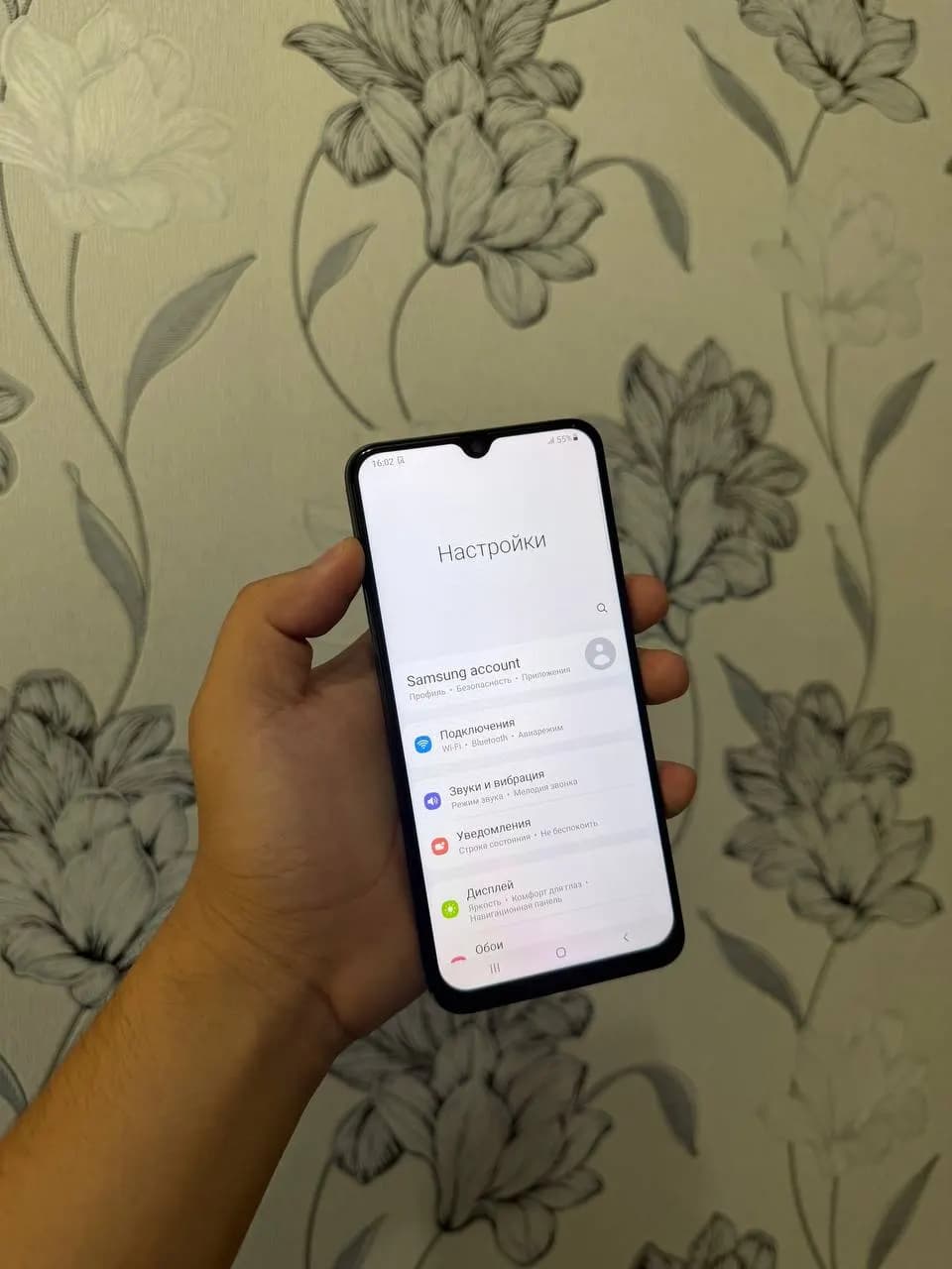 Samsung A50.  4/64 Gb holati rasmda