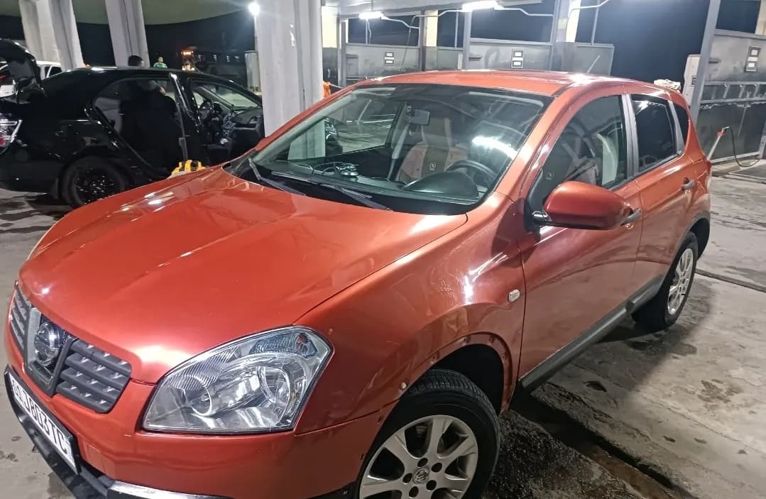 Selling Nissan Qashqai 2008