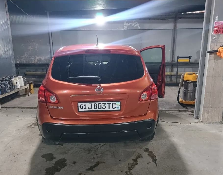 Selling Nissan Qashqai 2008