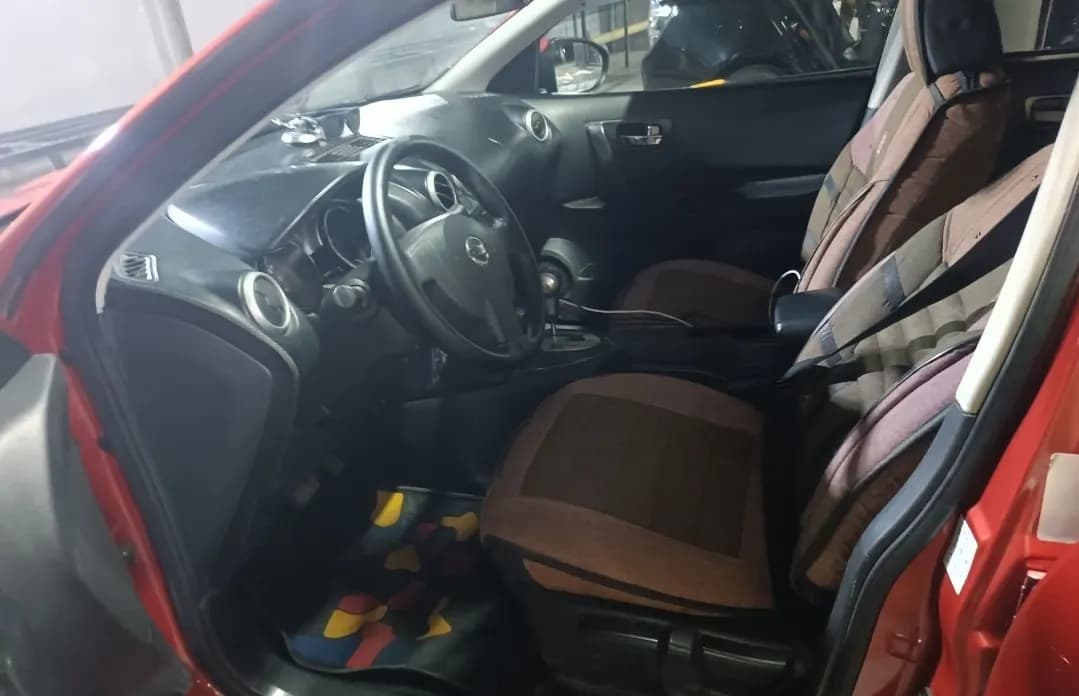 Selling Nissan Qashqai 2008