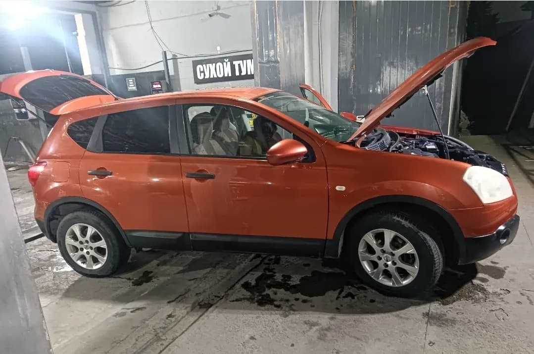 Selling Nissan Qashqai 2008