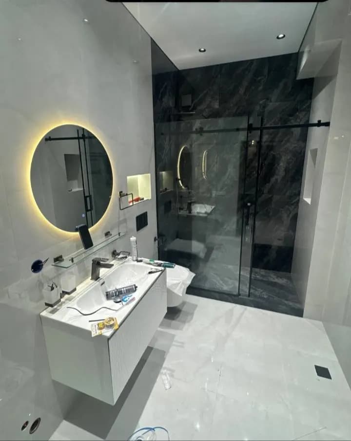 MODERN HIGH-TECH HOUSE FOR SALE!