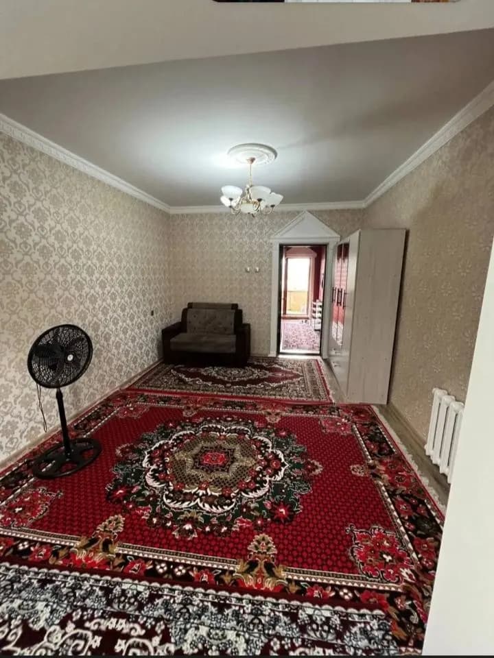 1 xonali kvartira sotiladi oʻzimniki