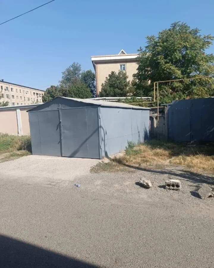 Garaj продаю