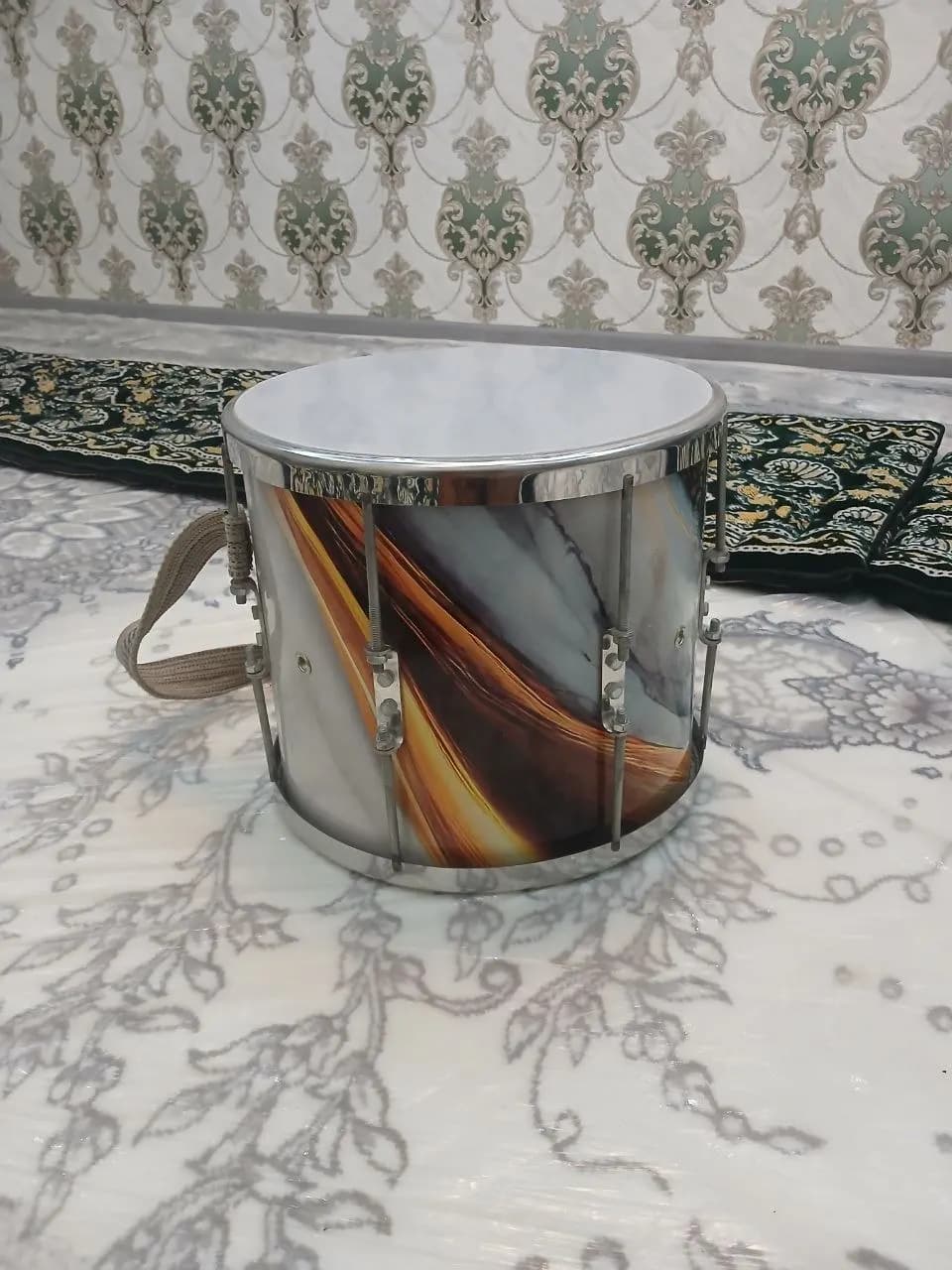 Голос очень хороший.
