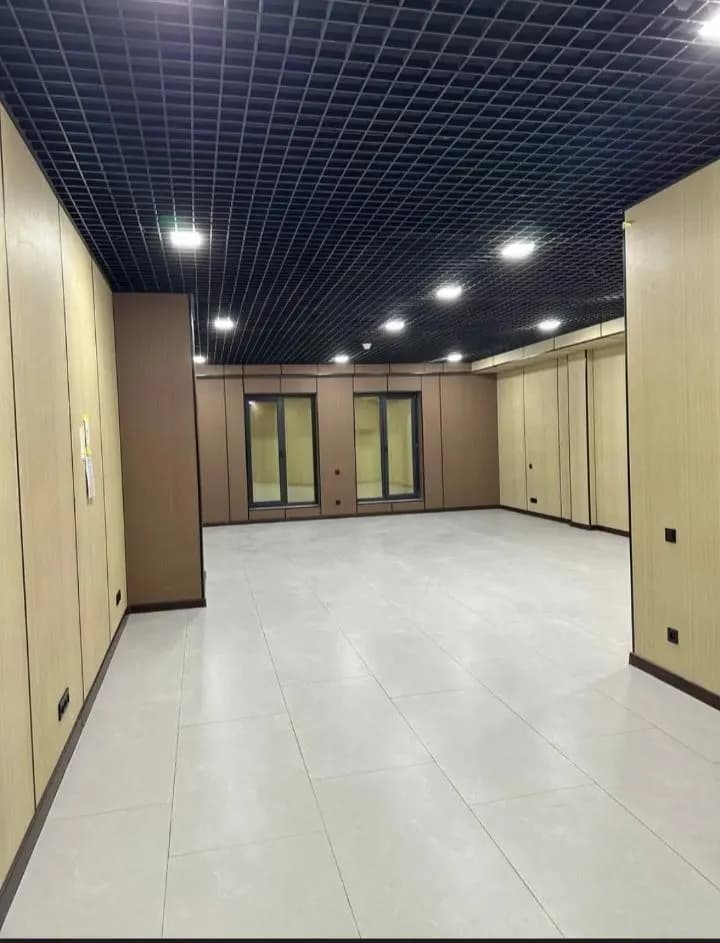 Office space for rent on Darkhon Avenue is 100m^2