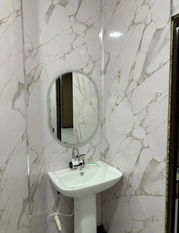 Office space for rent on Darkhon Avenue is 100m^2