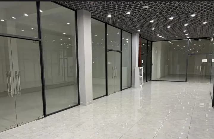 Festival mall dan magazinlar arendaga beriladi.