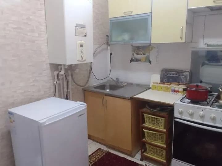 Yashnabad/Rohat 5-room apartment