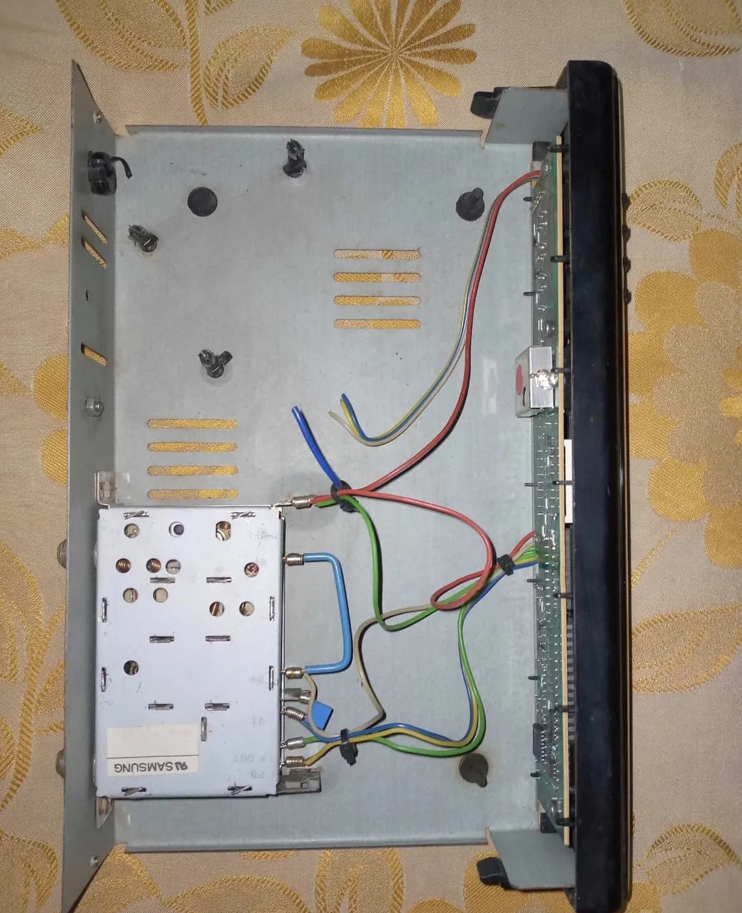 DFC-1000 digital frequency converter