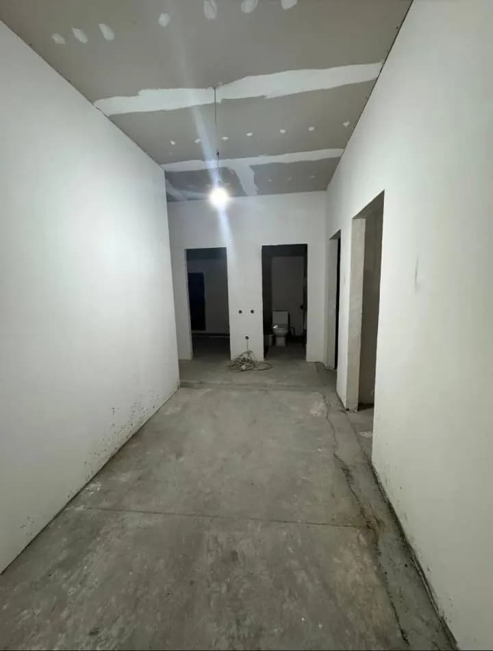 87 m^2  kvartiramni qulay narxda sotaman