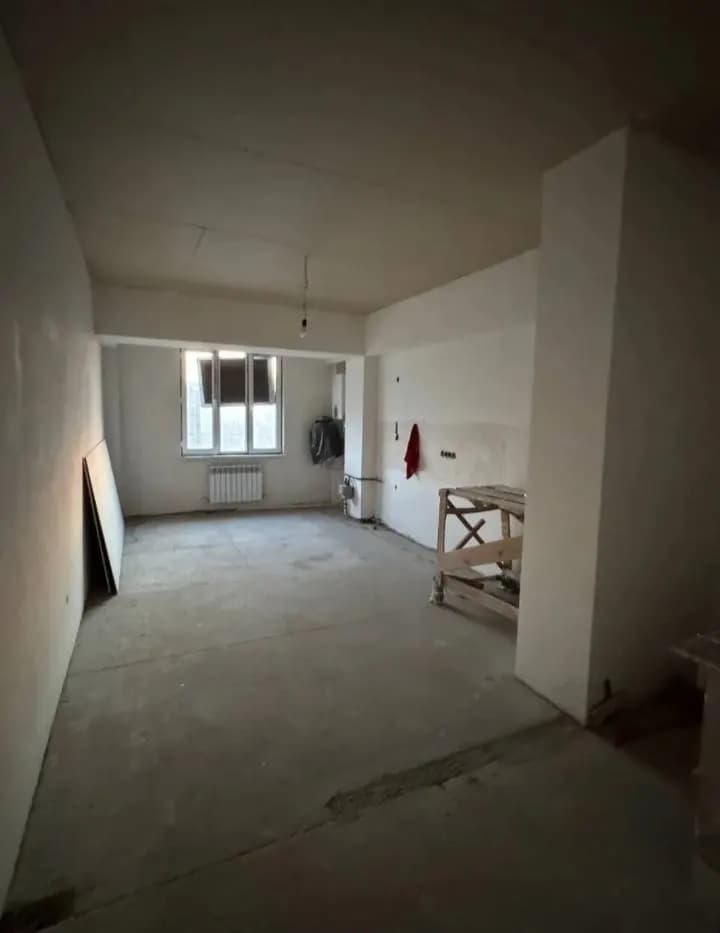 87 m^2  kvartiramni qulay narxda sotaman