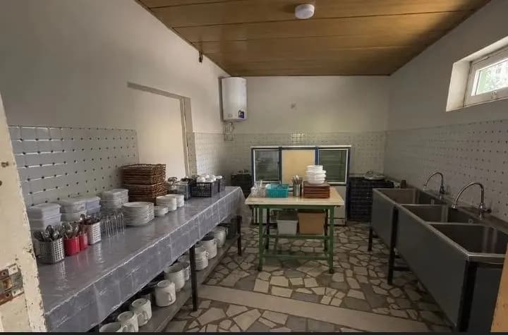 Ready-made kitchen for sale in Termez