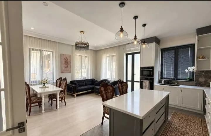 Premium villa uy arzon narxda sotiladi