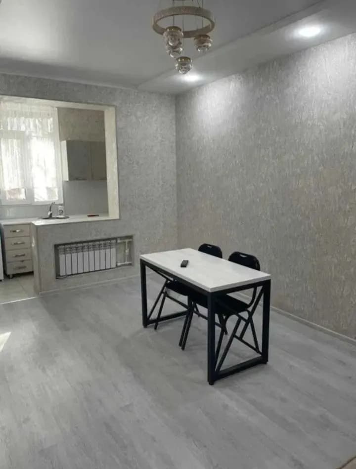 Eco bozor yonida apartment for rent