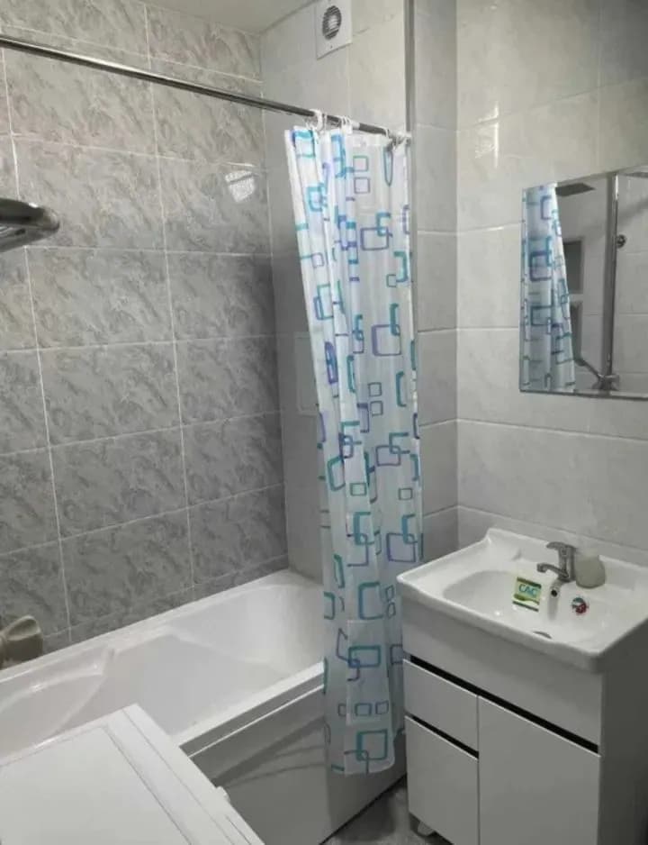 Eco bozor yonida apartment for rent