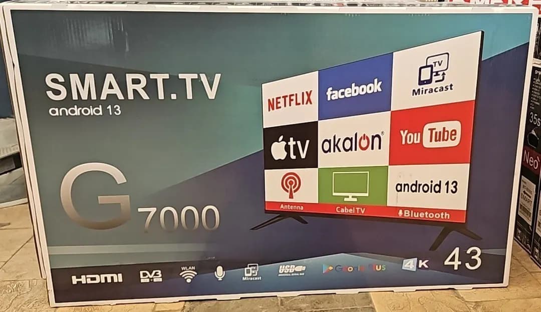 Smart TV 43"