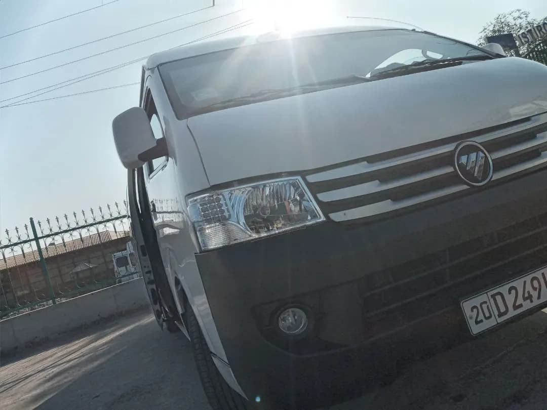 Продается Foton View CS2, 16 мест, кондиционер, работающие автоматические двери, отличное состояние, готов к эксплуатации, может использоваться для туристических поездок, в частной школе, детском саду, а также для сдачи в аренду сверх установленной цены.