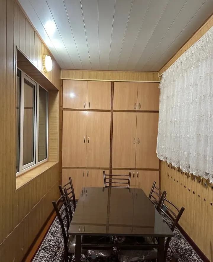 Oʻgʻil bolalarga ijara bor Yakkasaroyda