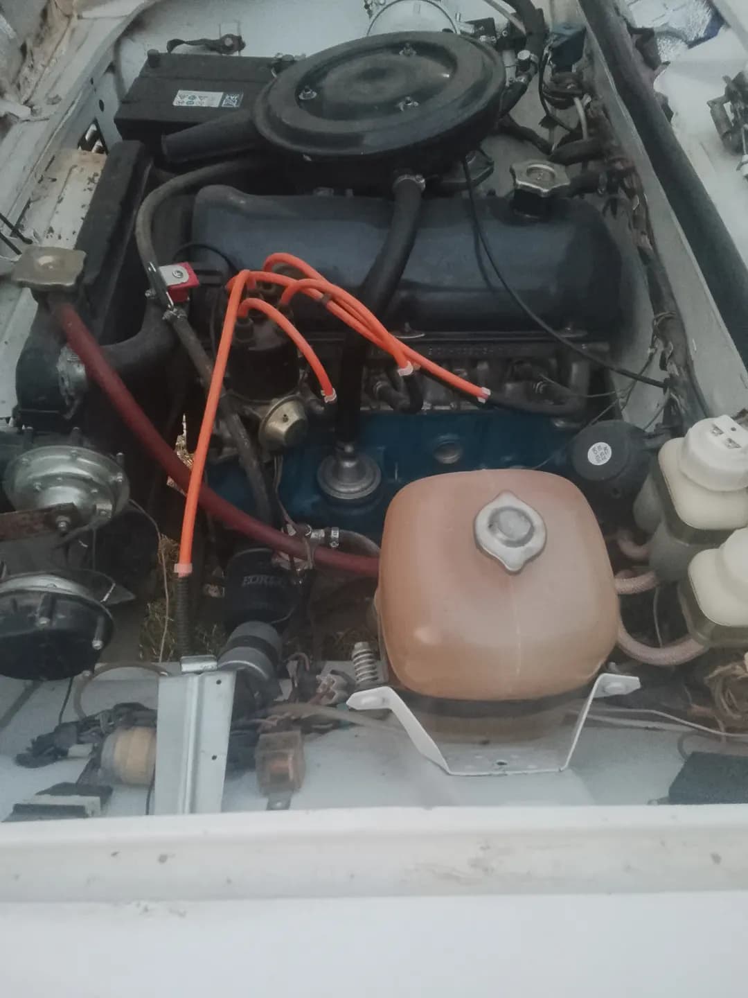VAZ Lada 2111 car