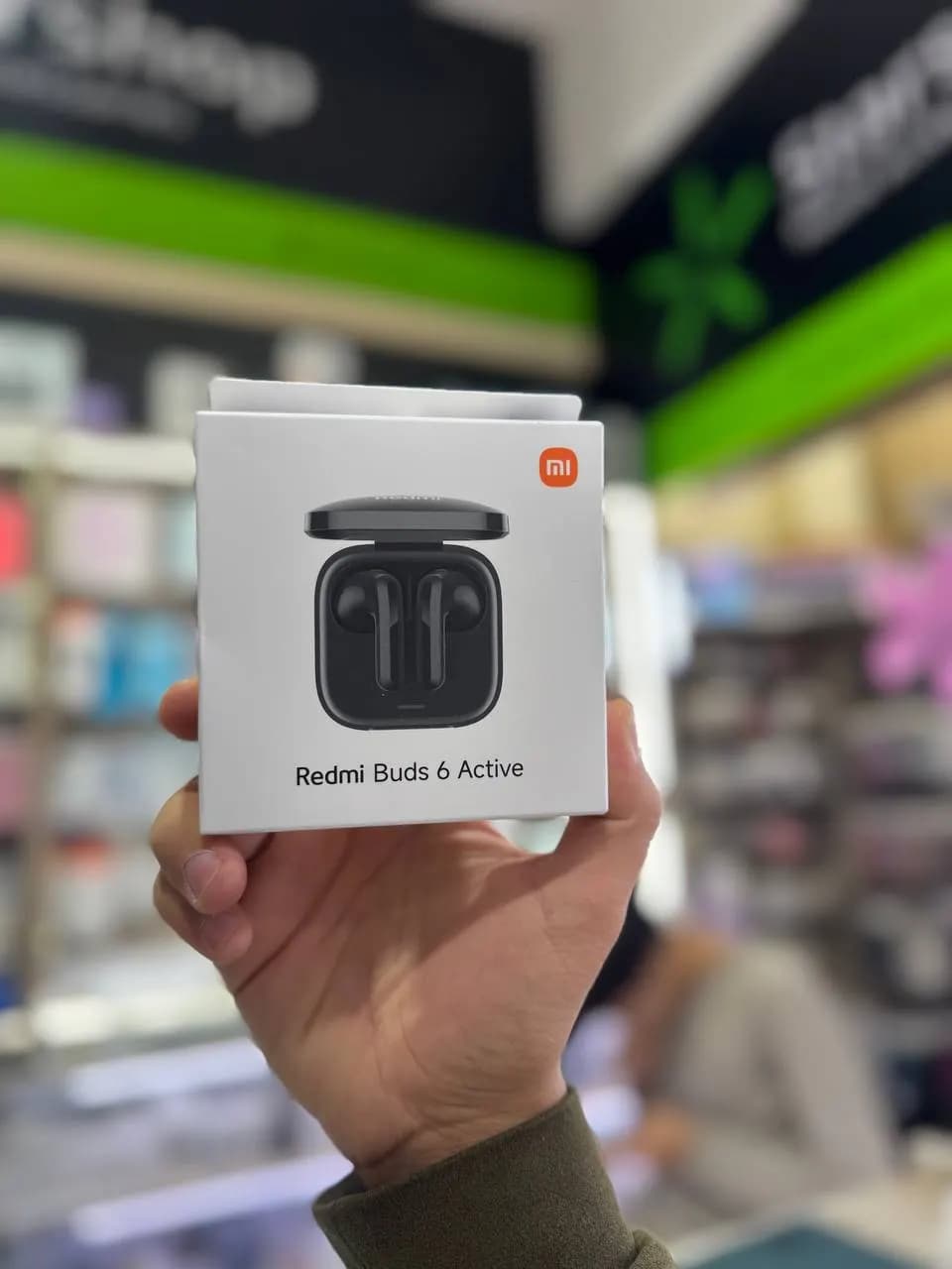 Buds 6 Active headphones. Very comfortable and high-quality headphones for all phones