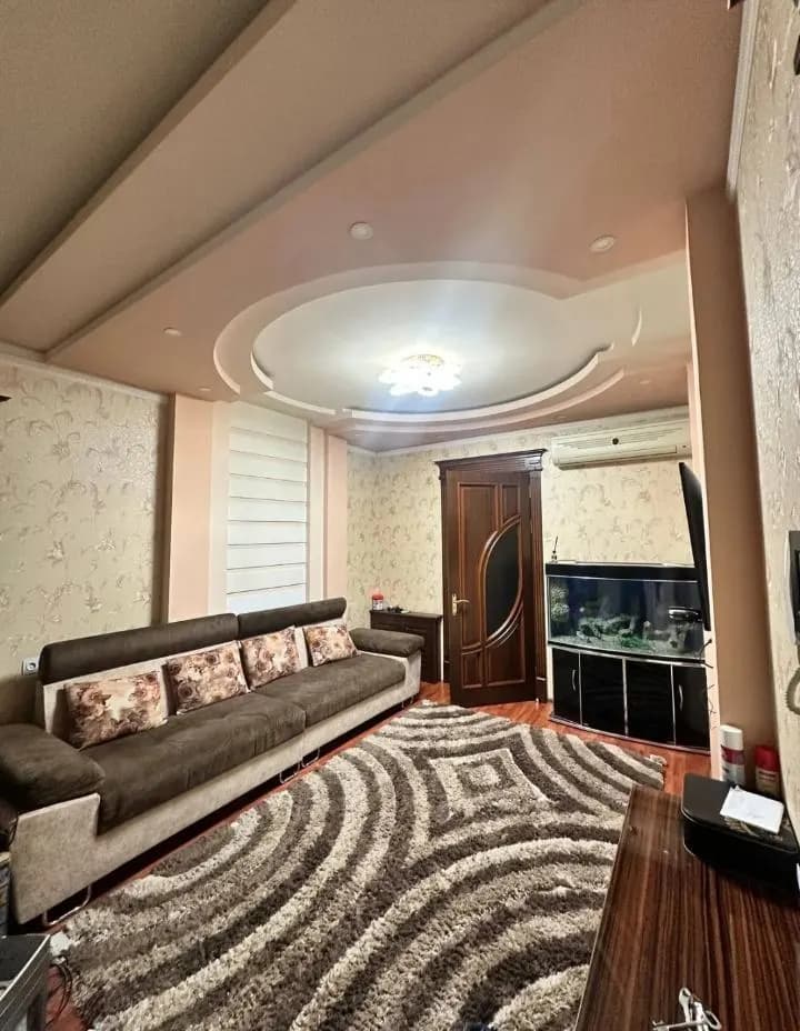Chilonzor 1 da, 3 xonali apartment for rent