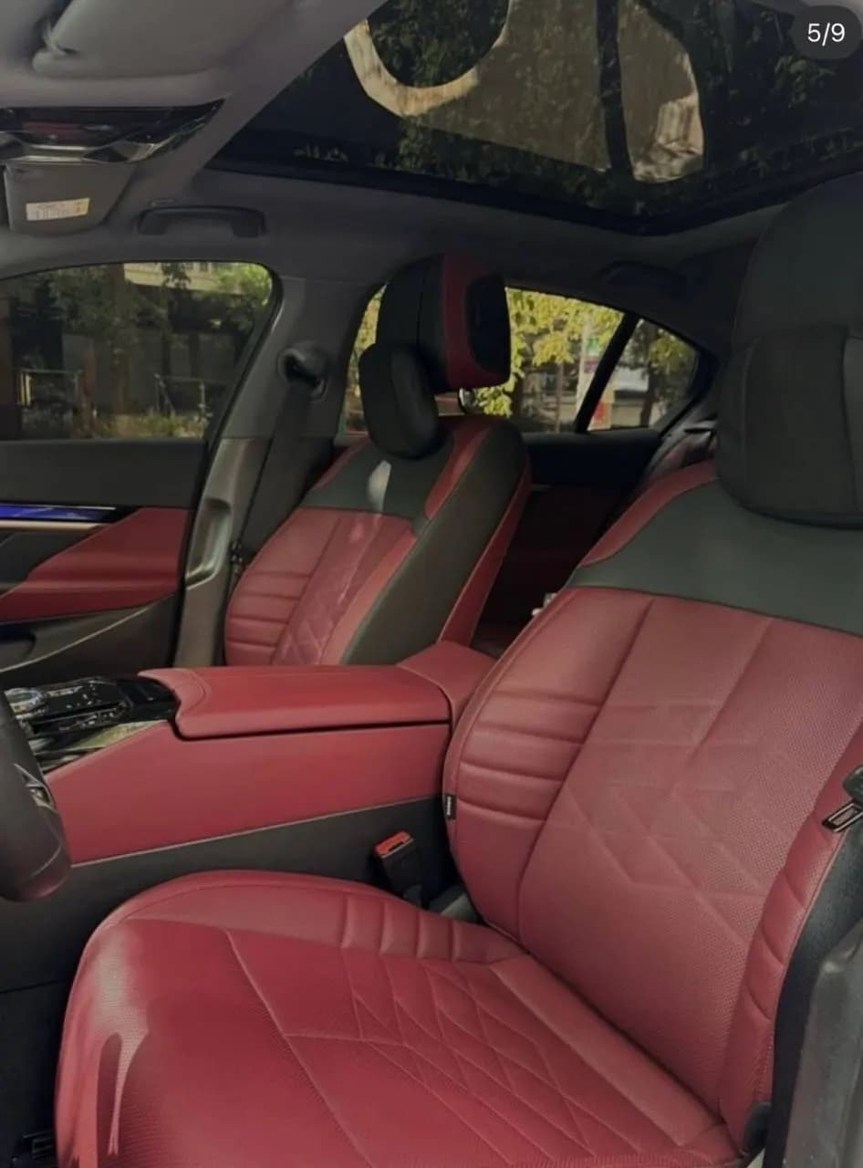 BMW i5 3,5 л, комплектация M