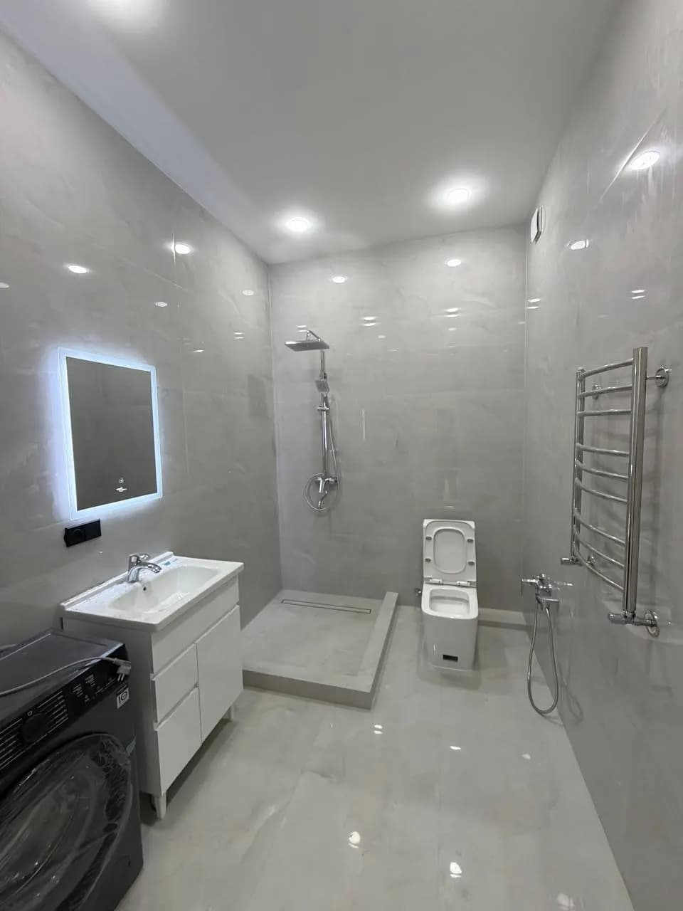2-комн. квартира, 65 м², евроремонт, Олмазор (Qorasaroy)