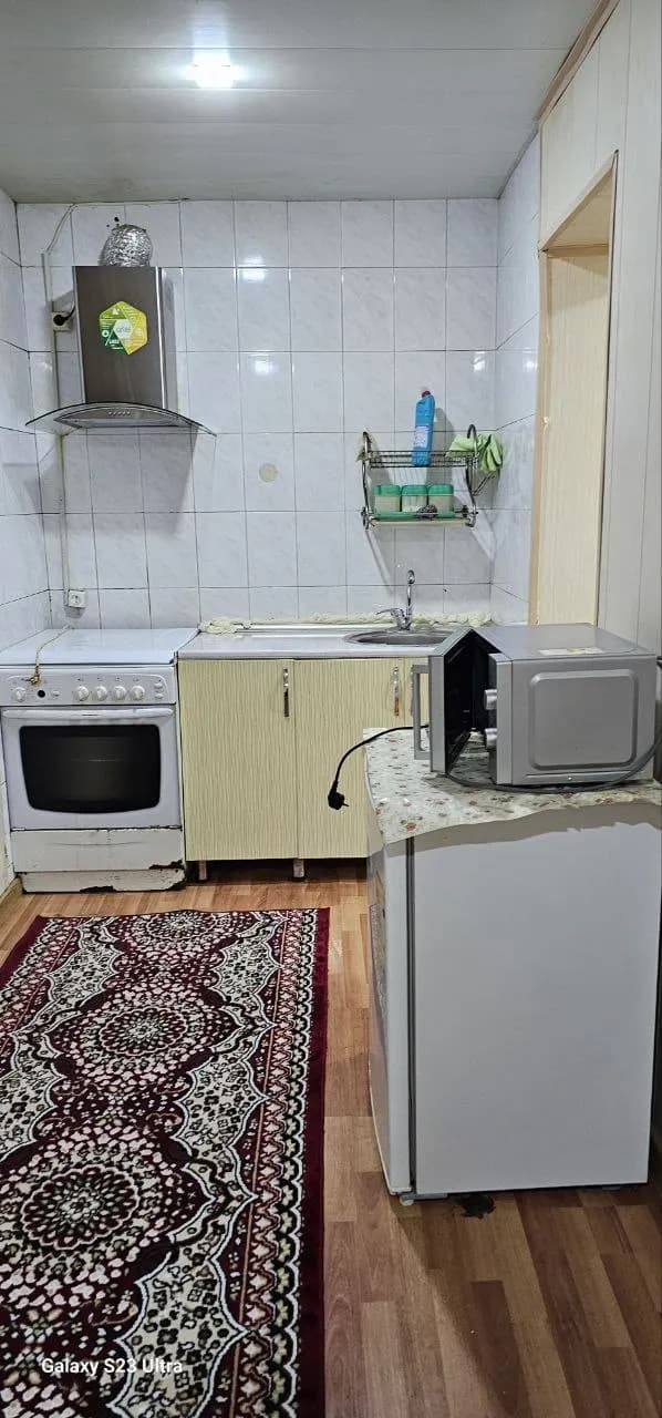 Площадь Учтепа