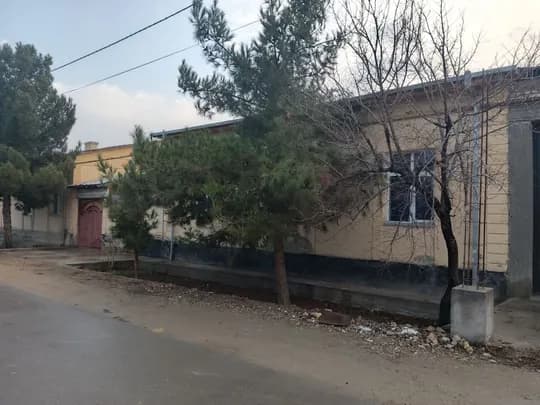 6 sotikh katej for sale 450 million soums address in the white gold neighborhood of Kiziltepa district +99888008919