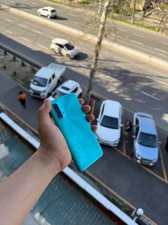 srochna Redmi 9T 4+2/128 sotiladi