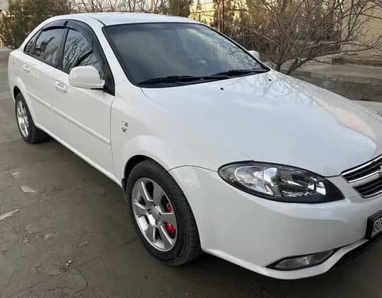 Gentra is for sale I 23