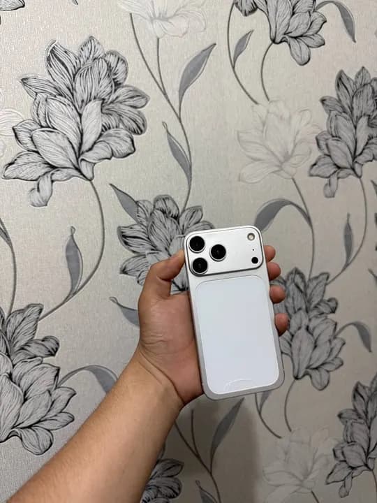 Iphone 11 (17 pro kurpusda) 64 Gb