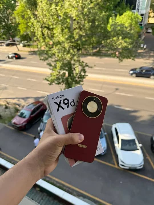 HONOR X9d   sotiladi yangi
