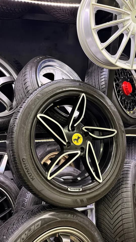 Banan R17/215/45 kumho balonlada 4/114 jentra lasetga ayb yoq holat zor 230$ skitkada