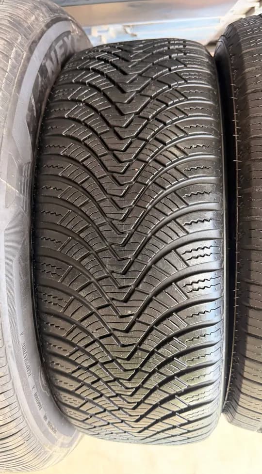 Laufen Korea R16/205/55