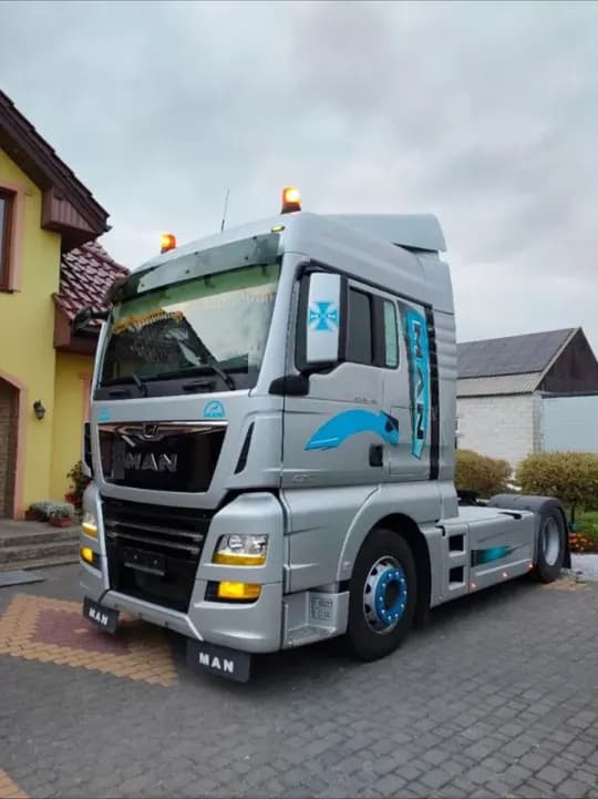 MAN TGX 18.460 RETARDO FUEL