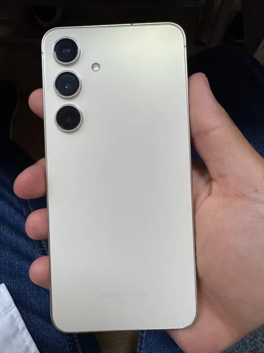 Samsung S24 Holati  ideal