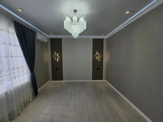 3-bedroom apartment, 100m², 6th floor. No one has lived there. All appliances will remain.