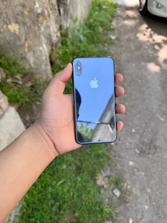 Iphone X. 64 Gb srochna Sotiladi super narxda